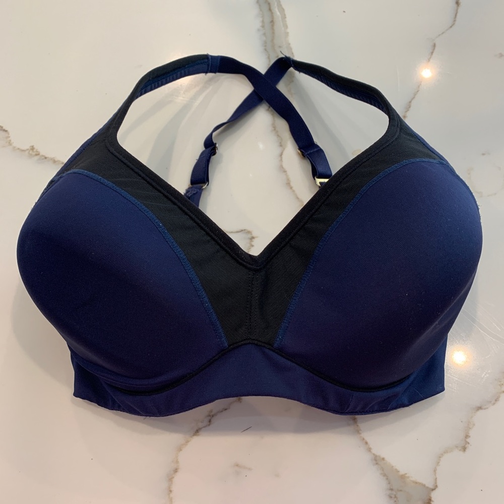 Natori Zen contour convertible sports bra